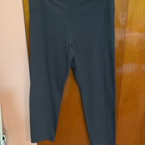Women with Control Dark Gray Leggings 1X